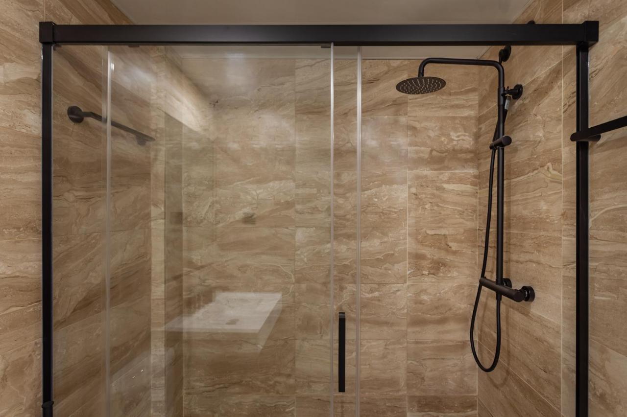 Cozy Apartment Les Corts Barselona Dış mekan fotoğraf